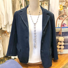 Load image into Gallery viewer, Lysse Della Denim Cropped Blazer - Indigo