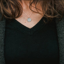 Load image into Gallery viewer, Arrow Necklace, Silver or Gold