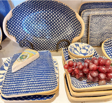 Load image into Gallery viewer, Terrafirma Nested Oval Bowl with Handles
