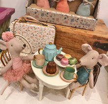 Load image into Gallery viewer, Maileg Ballerina Mouse, Little Sister