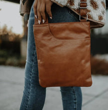 Load image into Gallery viewer, Athena Crossbody Bag (5 Colors)