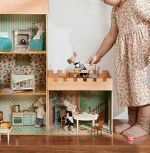 Load image into Gallery viewer, Maileg Dining Table