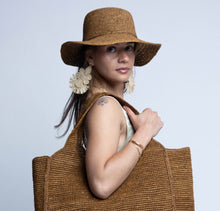 Load image into Gallery viewer, Bolero 3" Brim Crochet Straw Sun Hat (2 Colors)