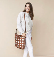 Load image into Gallery viewer, Paloma Tote Crossbody