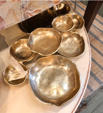 Load image into Gallery viewer, Cluster Serving Bowls, Large (Silver, Gold)