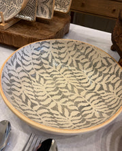 Load image into Gallery viewer, Terrafirma Ceramics Medium Serving Dish (9 Styles)
