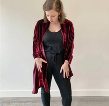 Load image into Gallery viewer, Silk Velvet Shawl (4 Colors)