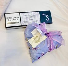 Load image into Gallery viewer, Lavender Heart Sachet