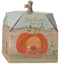 Load image into Gallery viewer, Maileg Pumpkin Carriage