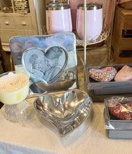 Load image into Gallery viewer, Mariposa Large Square Open Heart Frame, 8.75"