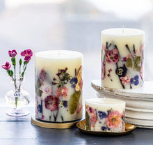 Load image into Gallery viewer, Blushing Rosewood Botanical Candle, 6.5"