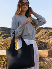 Load image into Gallery viewer, HOBO Vida Leather Tote, Black