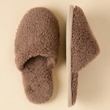 Load image into Gallery viewer, Dreamplush Cozy Lounge Slippers