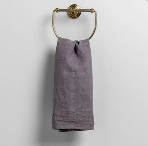 Bella Notte Linens Ines Guest Towel