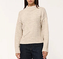 Load image into Gallery viewer, Curty Pullover Sweater (2 Colors)