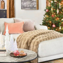 Load image into Gallery viewer, Fab Faux Fur Throw (Ivory, Sand, Dusk)