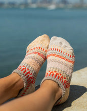 Load image into Gallery viewer, Solmate Ankle Socks (2 Styles)