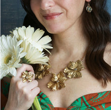 Load image into Gallery viewer, Emilie Shapiro Seed Pod Earrings