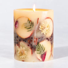 Load image into Gallery viewer, Spicy Apple Botanical Candle, 5.5"