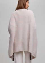 Load image into Gallery viewer, Barefoot Dreams CozyChic Blanket Stitch Wrap