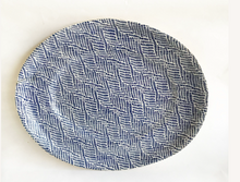Load image into Gallery viewer, Terrafirma Ceramics Banquet Platter, Cobalt (2 Styles)
