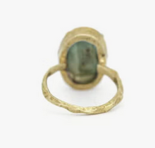 Load image into Gallery viewer, Emilie Shapiro Goddess Labradorite Ring

