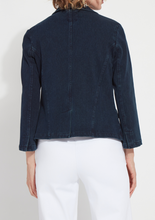 Load image into Gallery viewer, Lysse Della Denim Cropped Blazer - Indigo