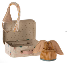 Load image into Gallery viewer, Maileg Fairy Clothes in Suitcase, Little Sister