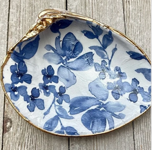 Load image into Gallery viewer, "Something Blue" Decoupage Seashells (3 Styles)
