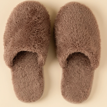 Load image into Gallery viewer, Dreamplush Cozy Lounge Slippers