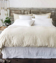 Load image into Gallery viewer, Bella Notte Linens Ines Duvet Cover
