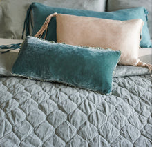 Load image into Gallery viewer, Bella Notte Linens Harlow Coverlet

