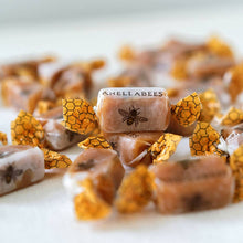 Load image into Gallery viewer, Anellabees Honey Candy Caramels Gift Box, 3oz
