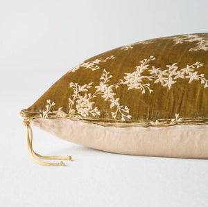IN STOCK Bella Notte Linens Lynette Euro Sham, 27x27