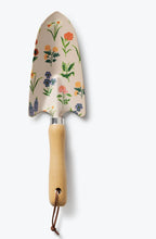 Load image into Gallery viewer, Rifle Paper Co. Garden Study Gardening Tool Set

