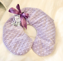 Load image into Gallery viewer, Lavender Dot Aromatherapy Neck Pillow

