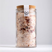 Load image into Gallery viewer, Nectar Republic Rose Sandalwood Bath Soak
