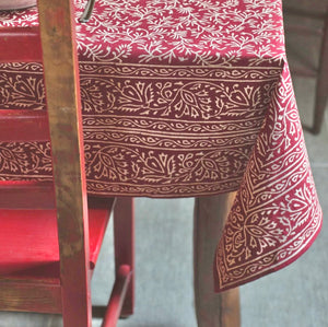 Red Vines Block Print Tablecloth, 70x120