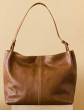 Load image into Gallery viewer, Lyons Tote Bag (Black, Cognac)
