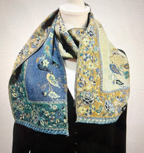 Load image into Gallery viewer, Merino Wool Scarf (4 Patterns)
