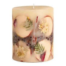 Load image into Gallery viewer, Spicy Apple Botanical Candle, 5.5&quot;
