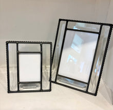 Load image into Gallery viewer, Crystal Glass Frame, 4x6
