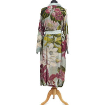 Load image into Gallery viewer, Garden Floral Robe  (Aqua, Pink, Blue)
