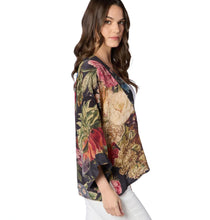 Load image into Gallery viewer, Primula Floral Short Kimono
