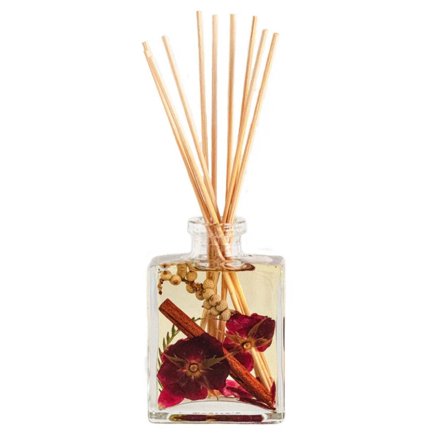 Spicy Apple Diffuser,  4 oz