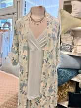 Load image into Gallery viewer, Analise Periwinkle Floral 3-Piece Pajama Set
