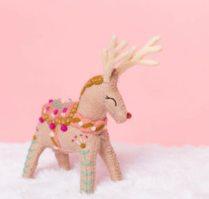 French Knot Reindeer Mantel Topper (3 Colors)
