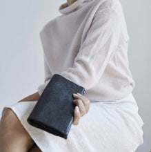 Load image into Gallery viewer, Eloise Leather Wallet (7 Colors)
