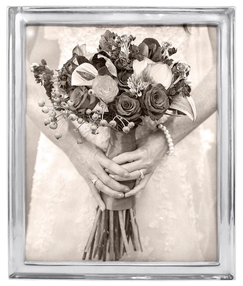 Mariposa Signature Silver Large Frame, 8x10