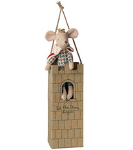 Load image into Gallery viewer, Maileg King Mouse, Dad
